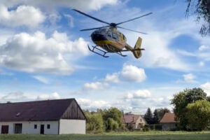 Śmigłowiec LPR podczas interwencji w Palczowicach