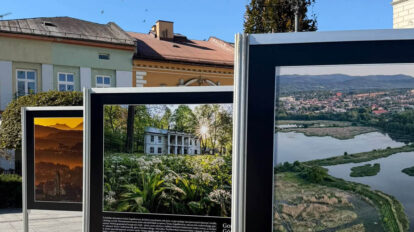 Wadowicki Rynek zamienił się w plenerową galerię.