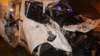 Tragiczny wypadek w Skawie. 22-latek zginął po uderzeniu w bariery