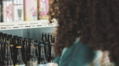 13- i 14-latka z ponad promilem. Alkohol sprzedała im ekspedientka